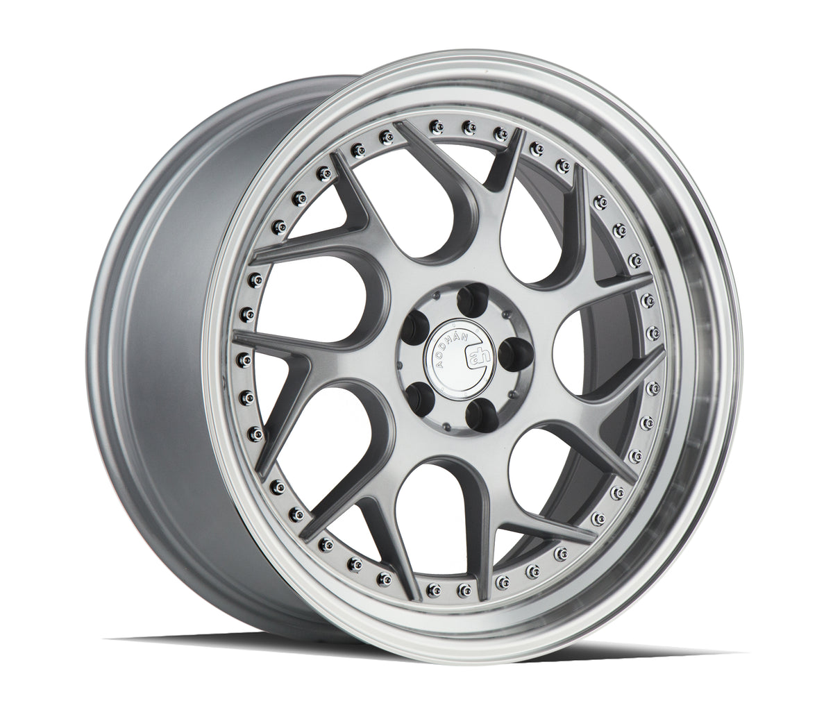 AodHan DS01 Silver Machined Lip w/Chrome Rivets