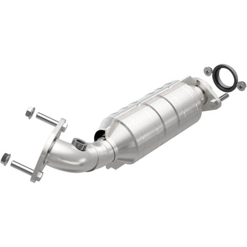 MagnaFlow Direct Fit Catalytic Converter 05-07 Cadillac STS/SRX 3.6L