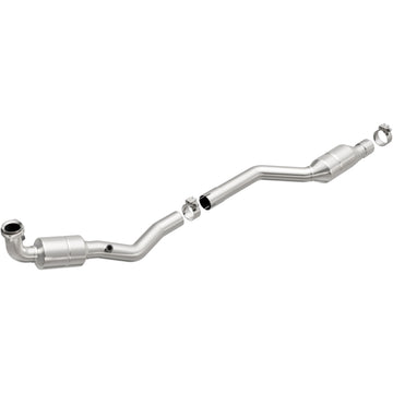 MagnaFlow Direct Fit Catalytic Converter 03-06 Mercedes SL500 5L Passenger Side