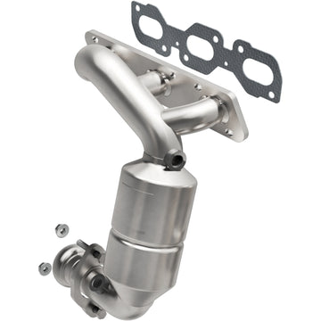 MagnaFlow Direct Fit Catalytic Converter 01-05 Ford Escape / Mazda Tribute 2.0L (CA Emissions)