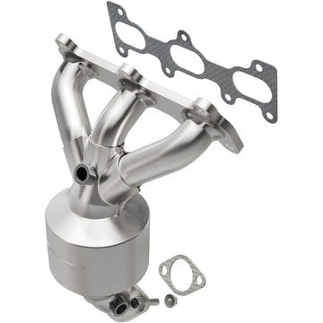 MagnaFlow Direct Fit Catalytic Converter 05-08 Kia Sportage 2.7L Driver Side