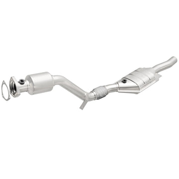 MagnaFlow Direct Fit Catalytic Converter 00-01 Audi A6 2.8L