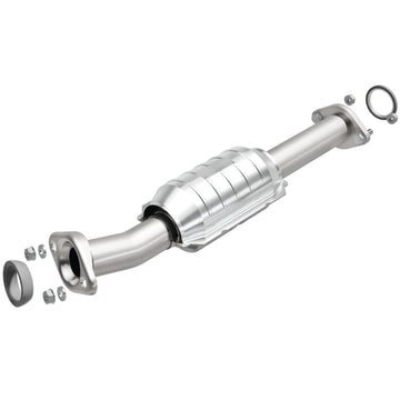 MagnaFlow Direct Fit Catalytic Converter 2002 Suzuki Aerio 2.0L