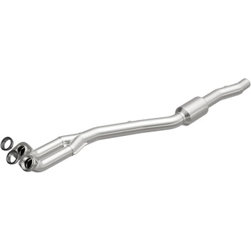 MagnaFlow Direct Fit Catalytic Converter OEM 96-98 BMW 740iL 4.4L