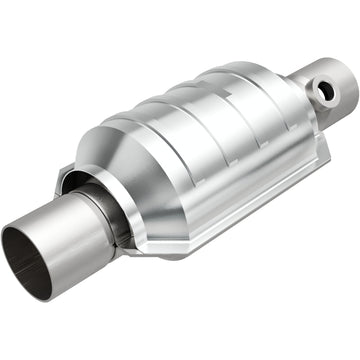MagnaFlow Universal Catalytic Converter 2 Single O2 Boss