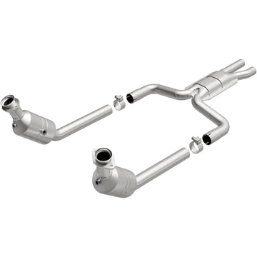 MagnaFlow Direct Fit Catalytic Converter 2003 THUNDERBIRD 3.9L Underbody