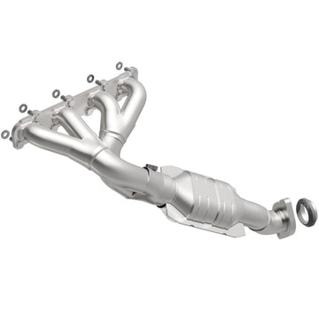MagnaFlow Direct Fit Catalytic Converter 04-06 Cadillac XLR 4.4L Driver Side