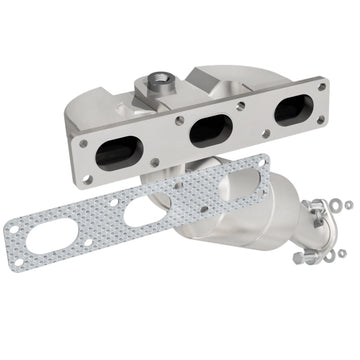 MagnaFlow Direct Fit Catalytic Converter BMW 3 01-06 Rear OEM