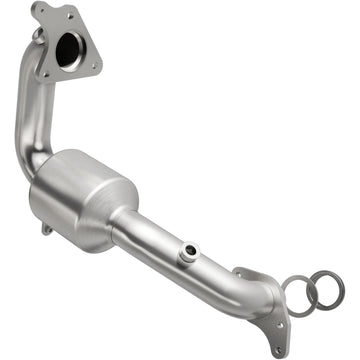 MagnaFlow Direct Fit Catalytic Converter 2015 Juke L4 1.6L OEM