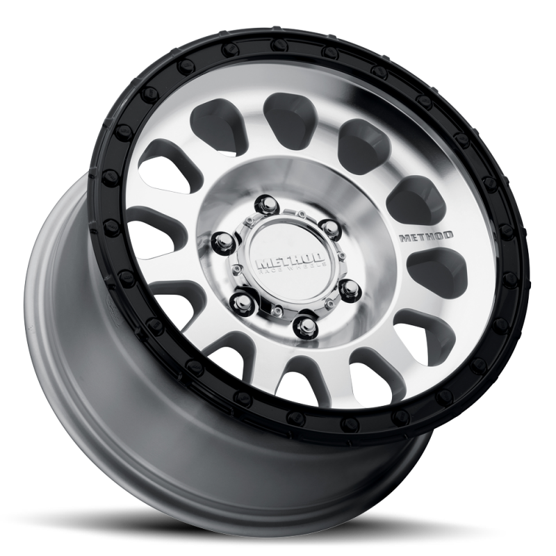 Method MR315 17x8.5 +25mm Offset 8x6.5 130.81mm CB Machined Wheel - Gloss Black Lip