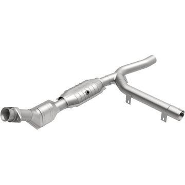 MagnaFlow Direct Fit Catalytic Converter Ford 02-04 F-150 4.2L