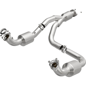 MagnaFlow 12-20 Chevrolet Express 4500 Underbody 6.0L Direct Fit Catalytic Converter