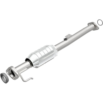 MagnaFlow Direct Fit Catalytic Converter 2000 Chevy Tracker 1.6L