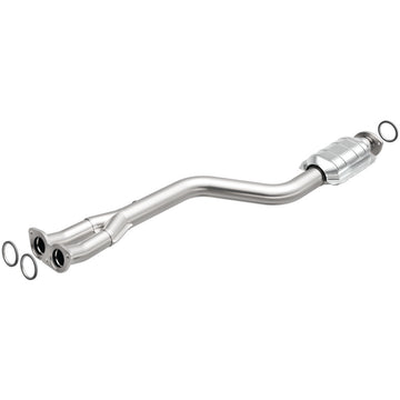 MagnaFlow Direct Fit Catalytic Converter 01-05 Lexus IS300 Rear CA