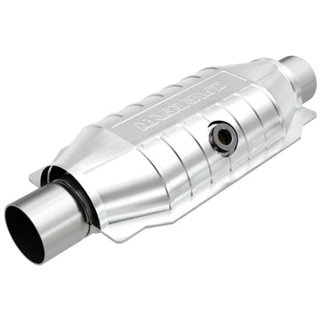 MagnaFlow Universal Catalytic Converter 2.50 Mid O2 Rear