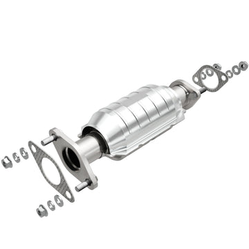 MagnaFlow Direct Fit Catalytic Converter 01-03 Rio 1.5/1.6 Rear