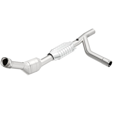 MagnaFlow Direct Fit Catalytic Converter 97-99 Ford Vans 4.6L