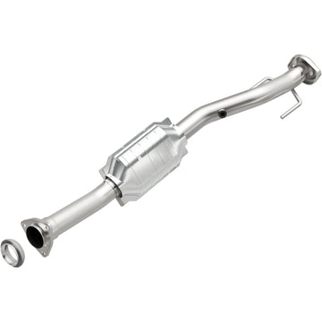 MagnaFlow Direct Fit Catalytic Converter 02-05 Trailblazer 4.2L OEM