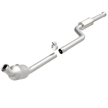 MagnaFlow Direct Fit Catalytic Converter 08-10 C300 3.0L D/S