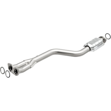 MagnaFlow Direct Fit Catalytic Converter 01-05 Lexus IS300 rear OEM