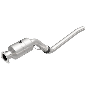 MagnaFlow Direct Fit Catalytic Converter 02-05 Audi A4 Quat 2.8L Driver Side