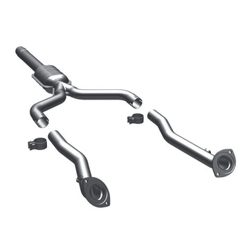 MagnaFlow Direct Fit Catalytic Converter 96-97 Lexus LS400 4.0L rear