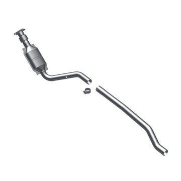 MagnaFlow Direct Fit Catalytic Converter 96-00 Caravan 3.0L