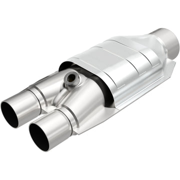 MagnaFlow Universal Catalytic Converter 2.5 inch/2 inch S/D PC2 Rear