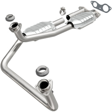 MagnaFlow Direct Fit Catalytic Converter California Grade 96-00 GM Tahoe/Yukon/Escalade 5.7L