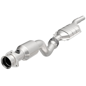 MagnaFlow Direct Fit Catalytic Converter 04-05 Audi Allroad 4.2L Driver Side