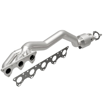 MagnaFlow Direct Fit Catalytic Converter 07-10 Audi S6 5.2L Passenger Front Manifold