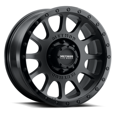 Method MR305 NV 18x9 18mm Offset 8x170 130.81mm CB Matte Black/Gloss Black Lip Wheel