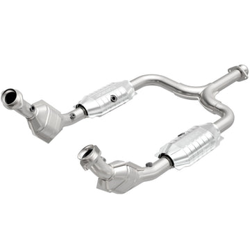 MagnaFlow Direct Fit Catalytic Converter 99-01 Mustang 3.8L 50S