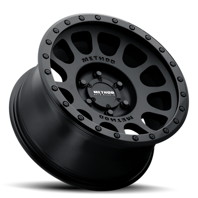 Method MR305 NV 18x9 18mm Offset 8x170 130.81mm CB Matte Black/Gloss Black Lip Wheel