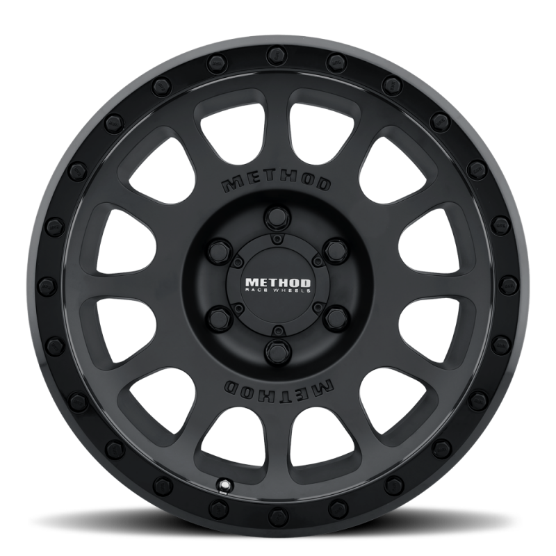 Method MR305 NV 18x9 18mm Offset 8x170 130.81mm CB Matte Black/Gloss Black Lip Wheel