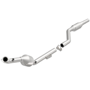 MagnaFlow Direct Fit Catalytic Converter 00-03 Mercedes S430 4.3L