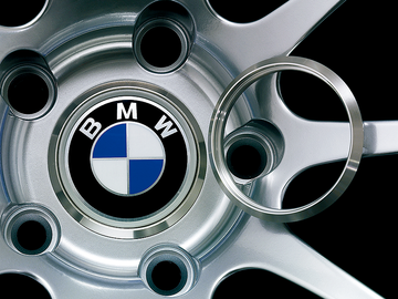 Advan 73mm BMW Center Cap Adapter Ring - Silver Alumite
