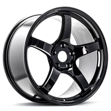 Gram Lights 57CR 18x10.5 +12 5x114.3 Rueda negra brillante