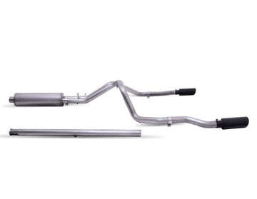 Gibson 20-21 Chevy Silverado 6.6L 2.5in Sistema de escape doble dividido con respaldo de gato inoxidable - Black Elite