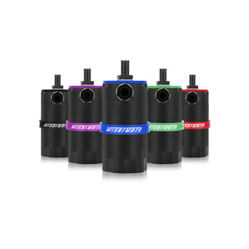 Bote de captura de aceite universal con deflectores Mishimoto - Negro