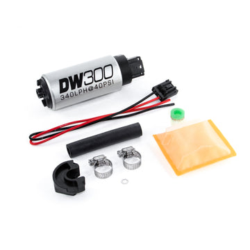 Bomba de combustible en el tanque DeatschWerks 320 LPH con kit de configuración Nissan 240SX 89-94