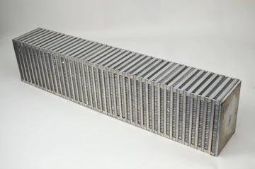 Núcleo de intercooler de placa y barra de alto rendimiento CSF ​​(flujo vertical): 27 pulgadas de largo x 6 pulgadas de alto x 4,5 pulgadas de ancho