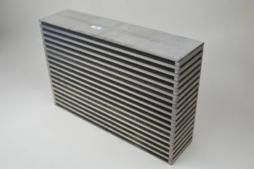 Núcleo de intercooler de placa y barra de alto rendimiento CSF: 18 pulgadas de largo x 12 pulgadas de alto x 4,5 pulgadas de ancho