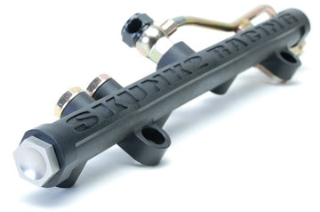 Skunk2 06-09 Honda Civic Si Rieles de combustible compuestos de alto volumen