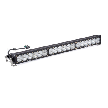 Barra de luces LED de 30 pulgadas con patrón combinado de conducción serie OnX6 de Baja Designs