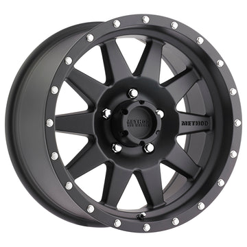 Method MR301 La rueda estándar CB negra mate de 18x9 -12 mm con desplazamiento 5x5 94 mm