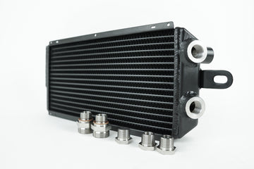 CSF 65-89 Porsche 911 / 930 OEM+ Enfriador de aceite de alto rendimiento
