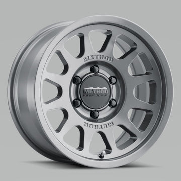 Method MR703 Rueda de titanio brillante CB de 16x8 0 mm con desplazamiento 6x5,5 de 106,25 mm