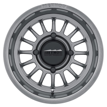 Method MR411 15x7 4+3/+13 mm Offset 4x156 132 mm CB Rueda de titanio brillante