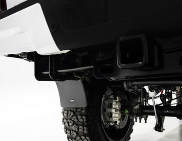 Bushwacker 14-18 Chevrolet Silverado 1500 Trail Armor Guardabarros traseros (se adapta a bengalas estilo bolsillo)